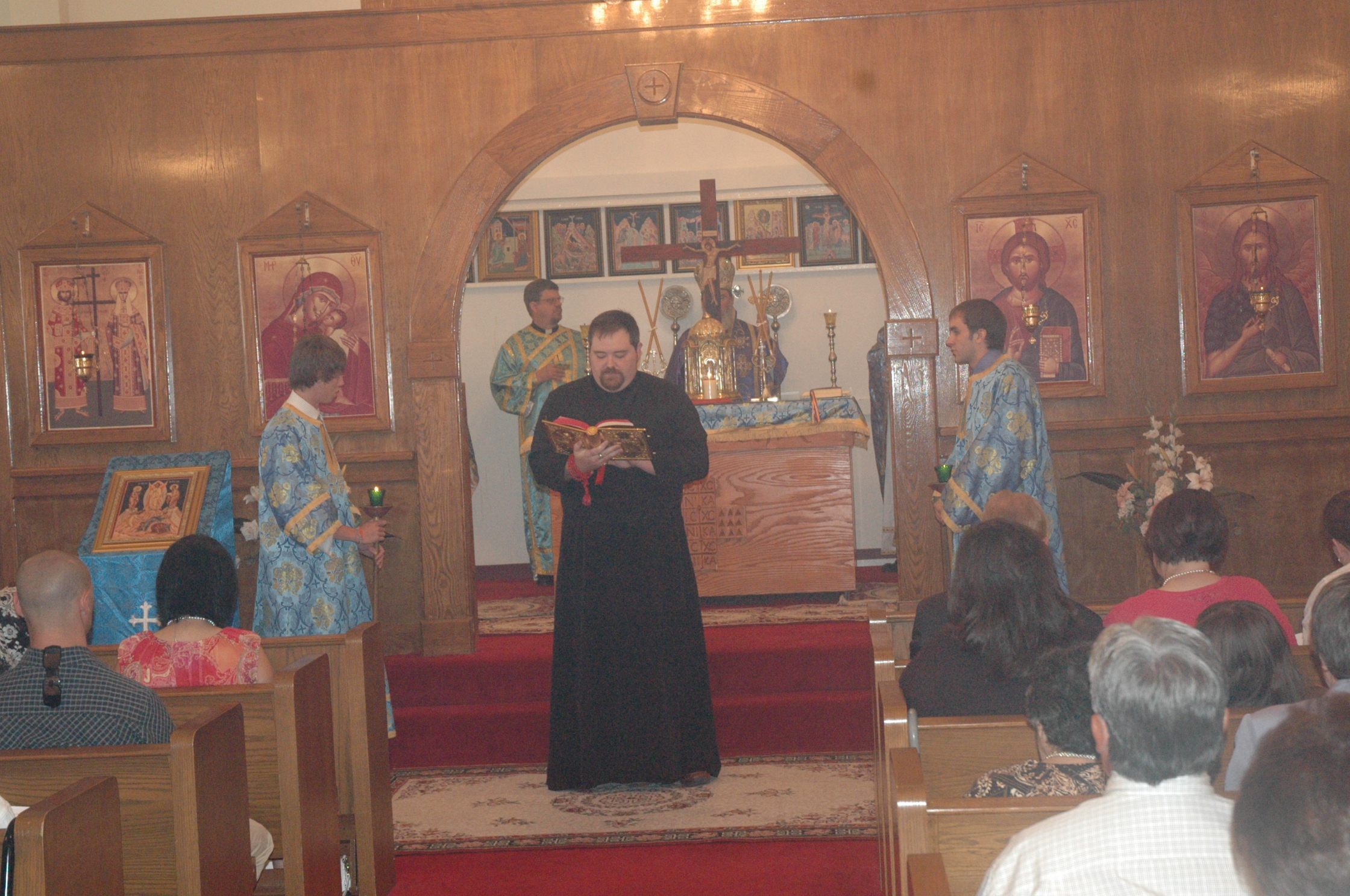 Reading the Epistle
