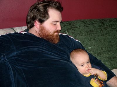 Daddy and Jakob cuddling