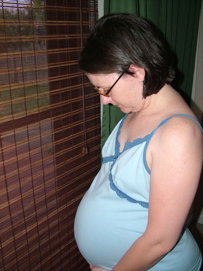 Heather at 36 weeks