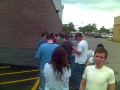 iPhone Launch, standing in line